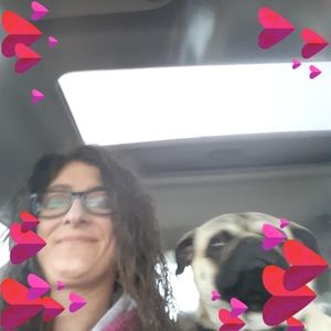 Meet your Posher, Leslie